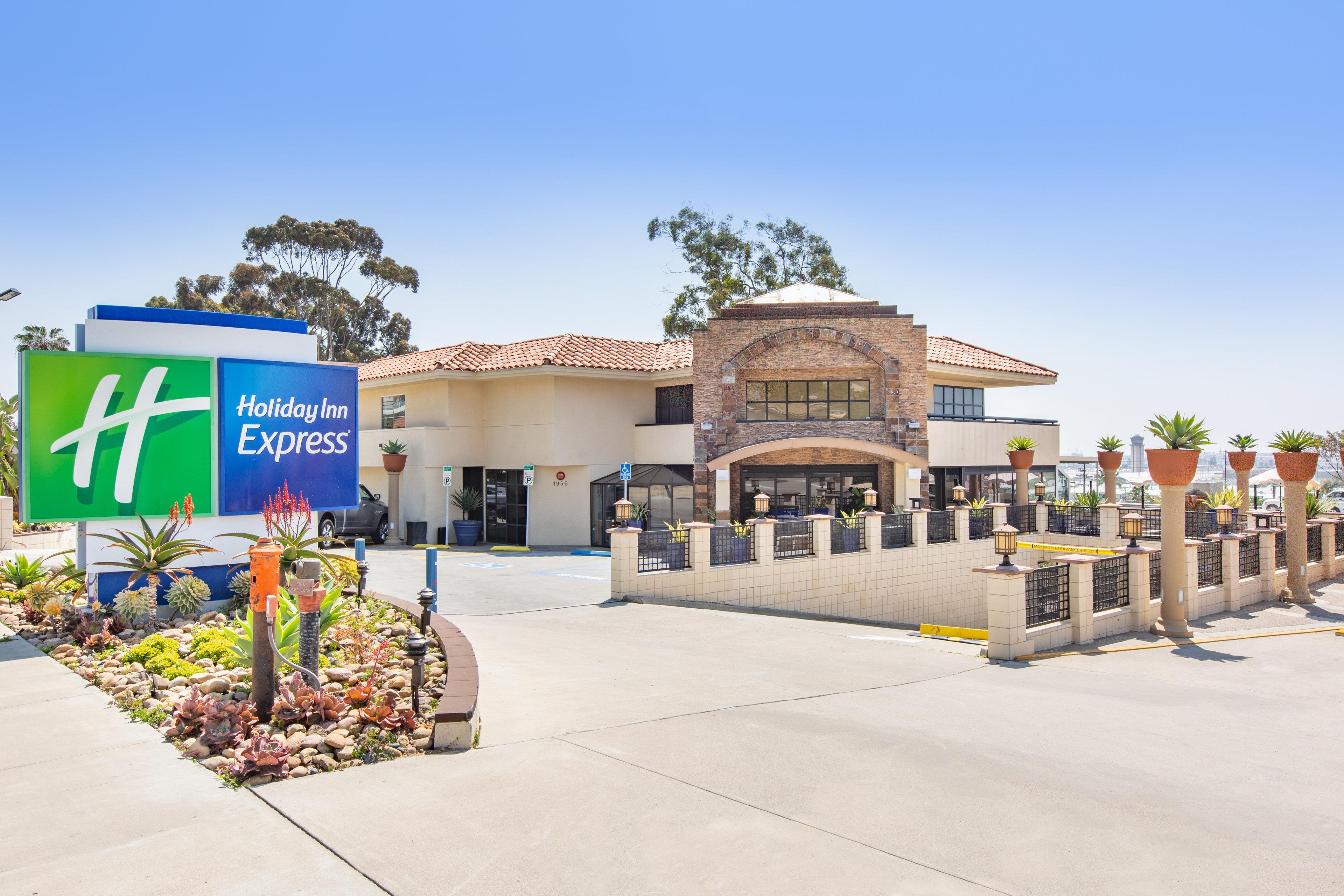 Holiday Inn Express San Diego Airport-Old Town, An Ihg Hotel Exterior photo