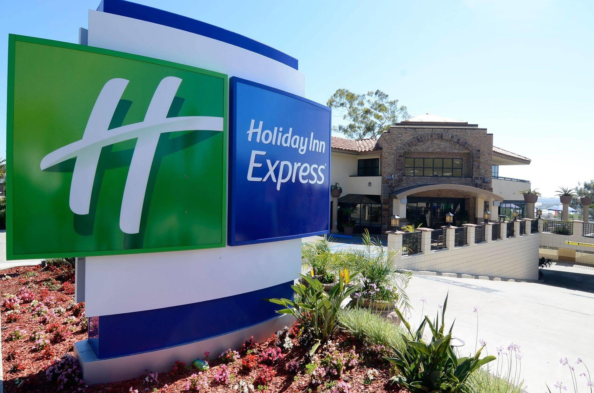 Holiday Inn Express San Diego Airport-Old Town, An Ihg Hotel Exterior photo
